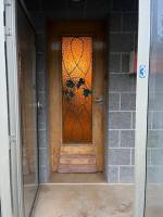 Porte en bois et verre